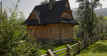 GERARD Corona Charcoal Wooden house references from Poland