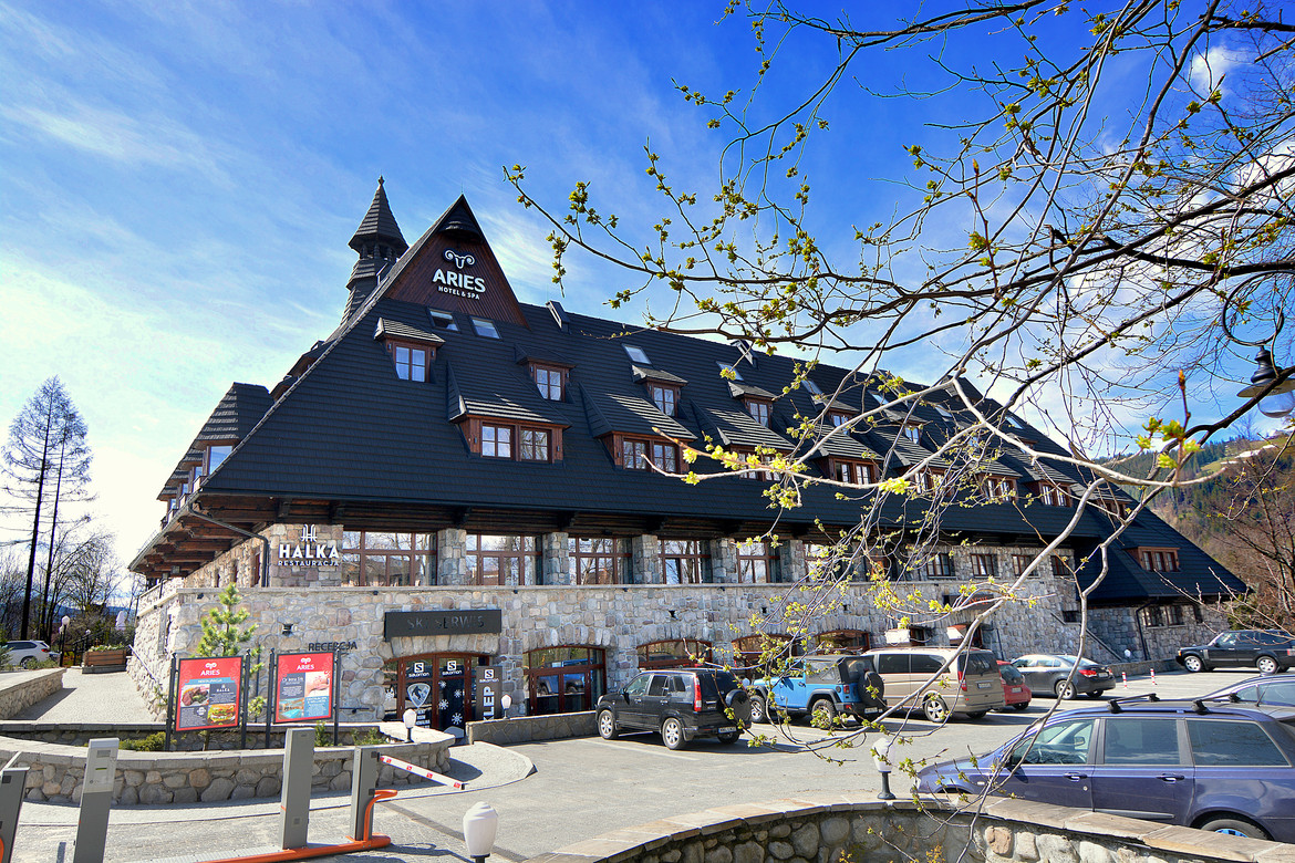 GERARD Corona Deep Black Hotel Aries, Zakopane, Poland