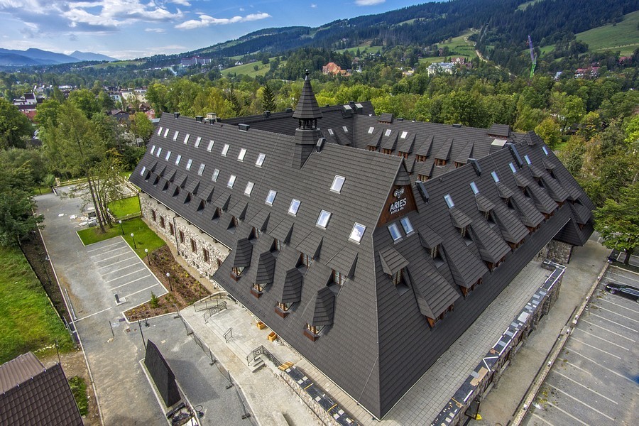 GERARD Corona Deep Black Hotel Aries, Zakopane, Poland
