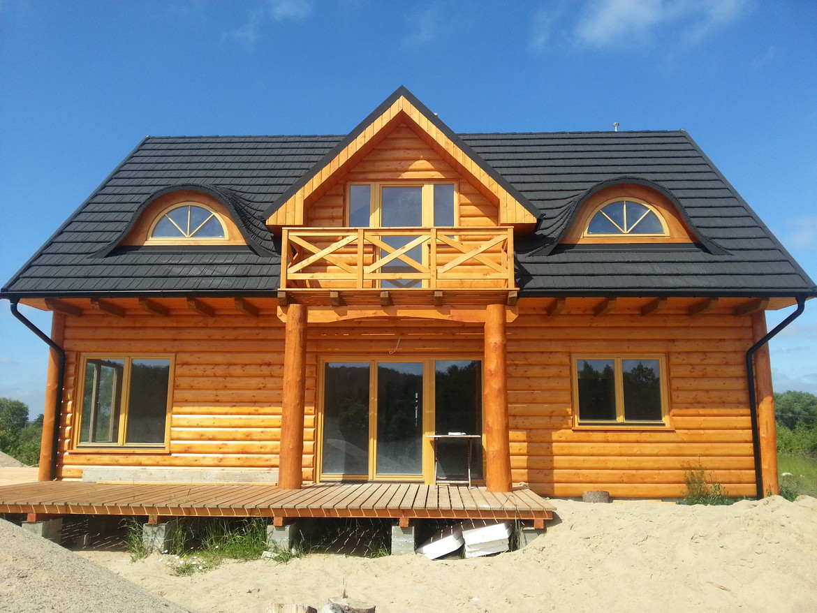 GERARD Corona Charcoal Wooden house references from Poland