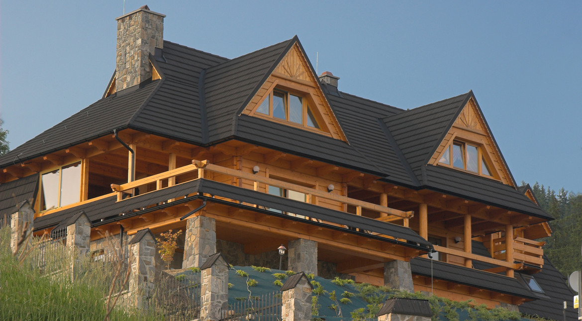 GERARD Corona Charcoal Wooden house references from Poland