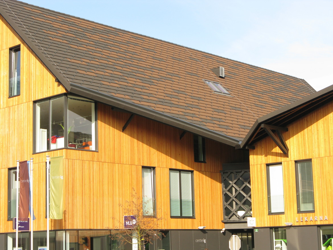 GERARD Corona chestnut CEDAR - CHESTNUT COMBINATION, IG HEALTH CENTER, SLOVENIA