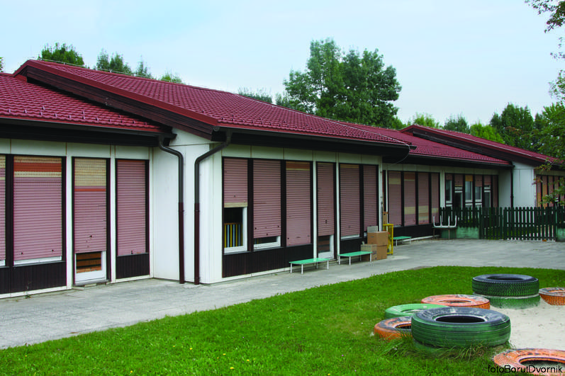 GERARD Classic Spanish red MRAVLJINČEK