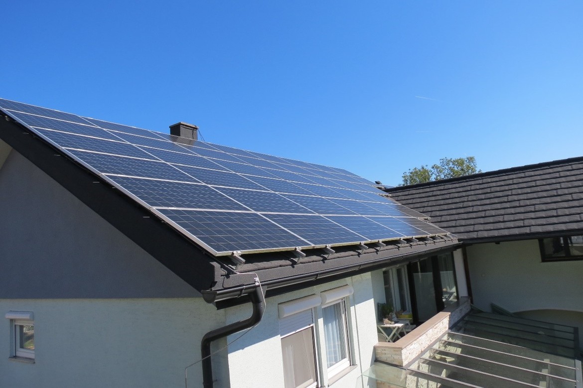 Napelemekkel a gerard tetőn legyőzhető az energiaválság